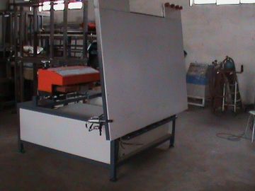 China Sola máquina caliente lateral de la prensa para el vidrio aislador del espaciador caliente del borde proveedor