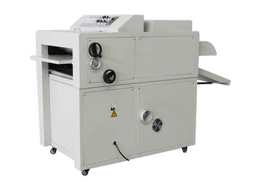 China Máquina ultravioleta para la impresión por láser, máquina de pintar ultravioleta de la laminación de 18 pulgadas para la impresión de Digitaces proveedor