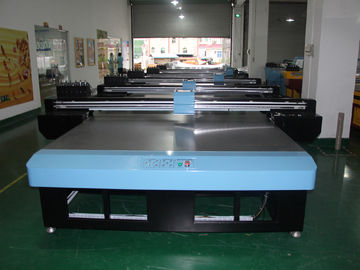 China Tela impresora ULTRAVIOLETA plana de 1,5 del x 1.3m Digitaces con voltaje ajustable de la temperatura de la boca proveedor
