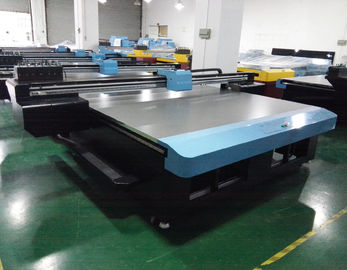 Porcelana Impresoras de chorro de tinta ULTRAVIOLETA del multicolor, impresoras continuas automáticas de la tarjeta de la tinta proveedor