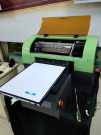 China Impresora plana llevada ultravioleta del papel/de la lona con el sistema los 28cm los x 55cm de la operación de Win98 Win7 proveedor