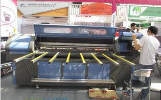 China Rollo plano de Epson DX5 para rodar la impresora de Digitaces para el papel de la foto/el material de hoja proveedor