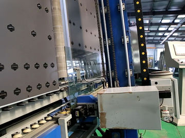 Borde de cristal bajo-e automático del CNC que suprime el equipo de la doble vidriera del robot proveedor